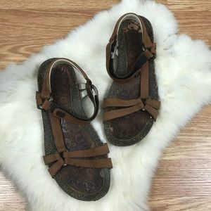 Teva | Brown Leather Velcro Strap Sporty Sandals